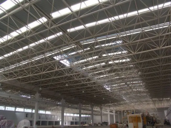 昆山网架工程施工中需要注意哪些事项？